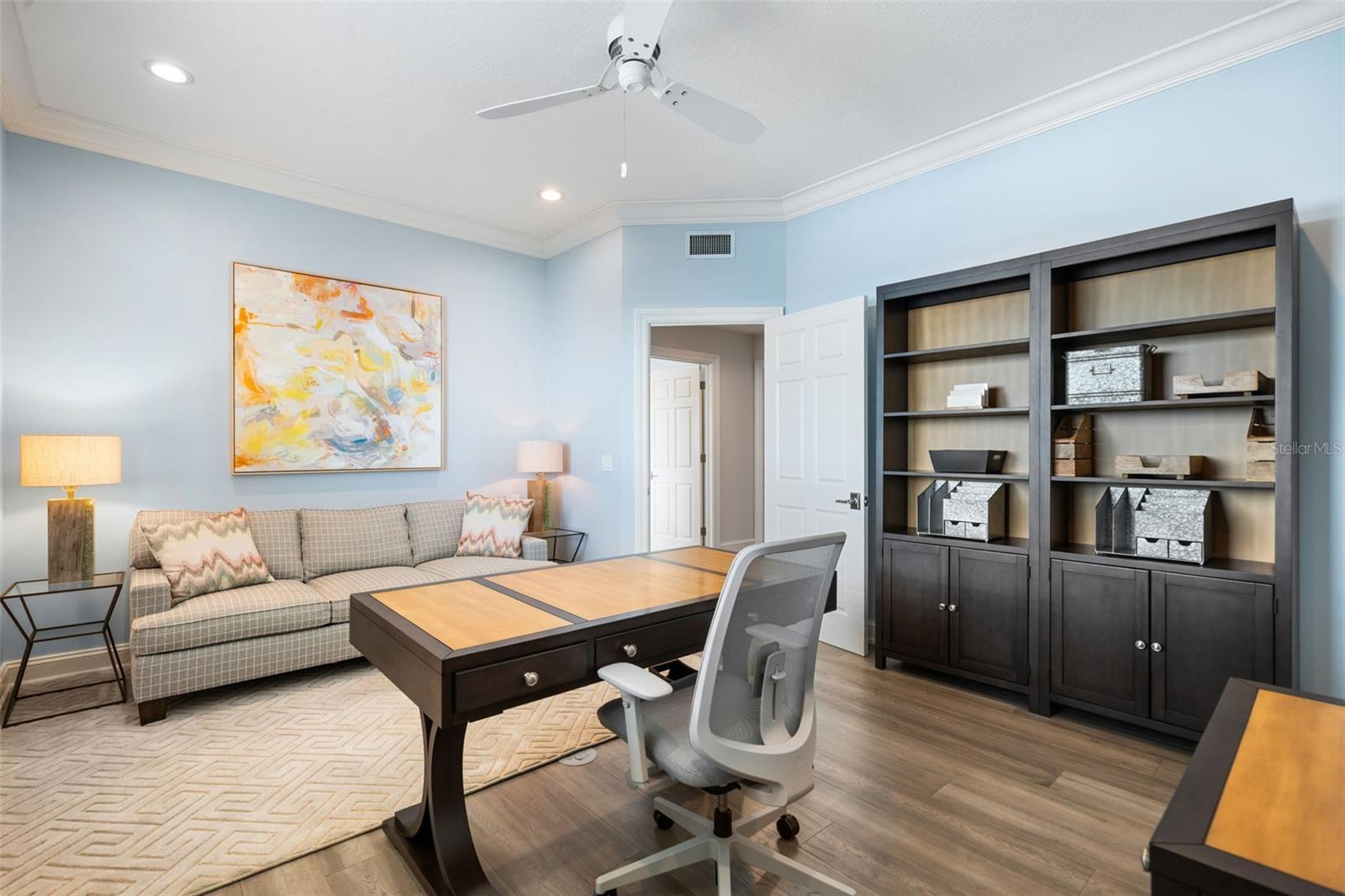 VINOY PLACE CONDO - Residential