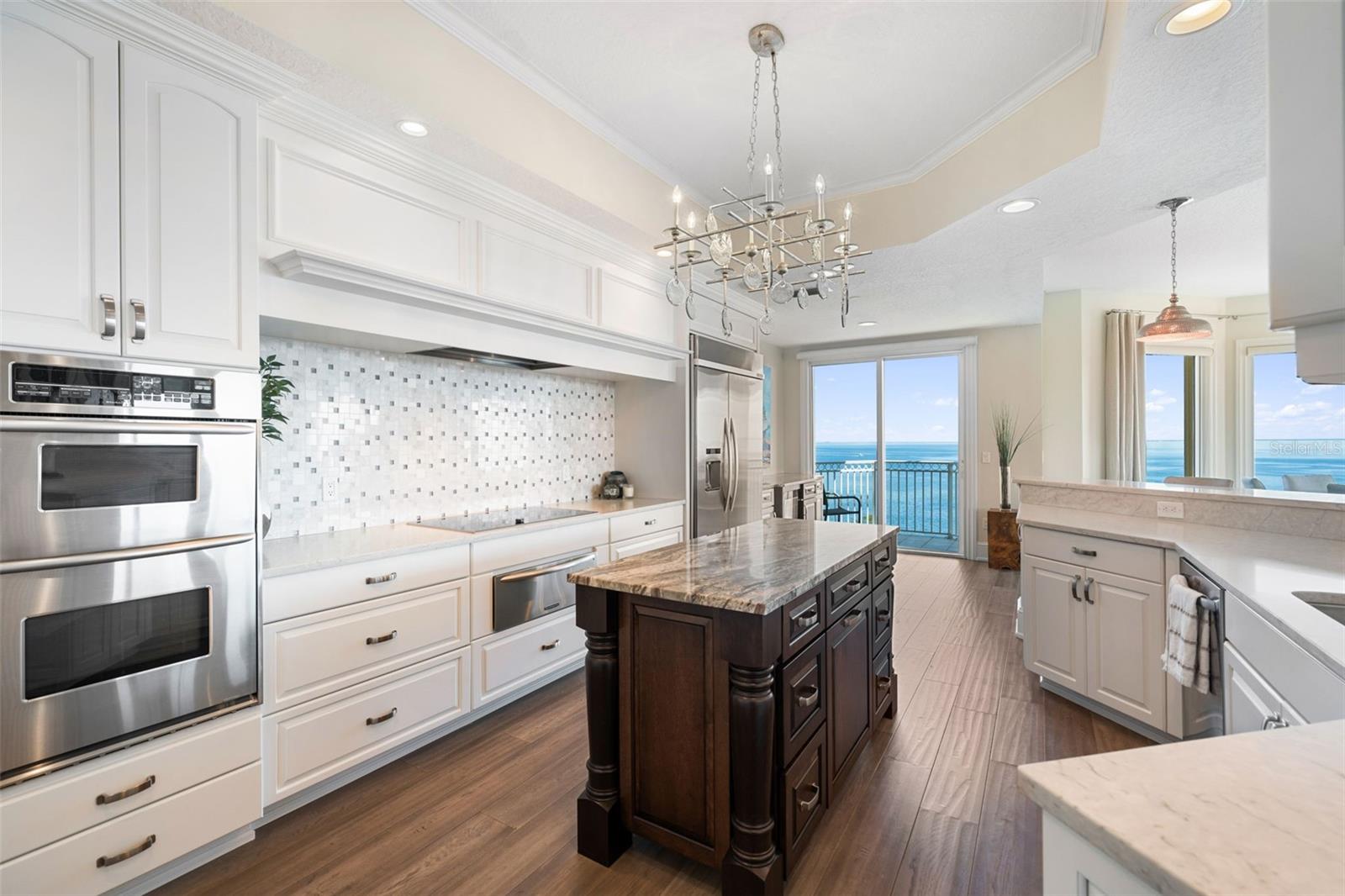 VINOY PLACE CONDO - Residential