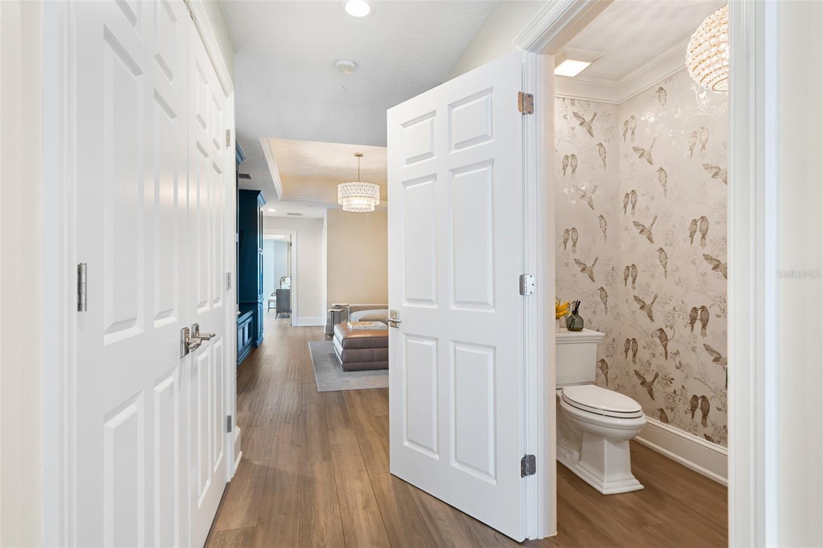 VINOY PLACE CONDO - Residential