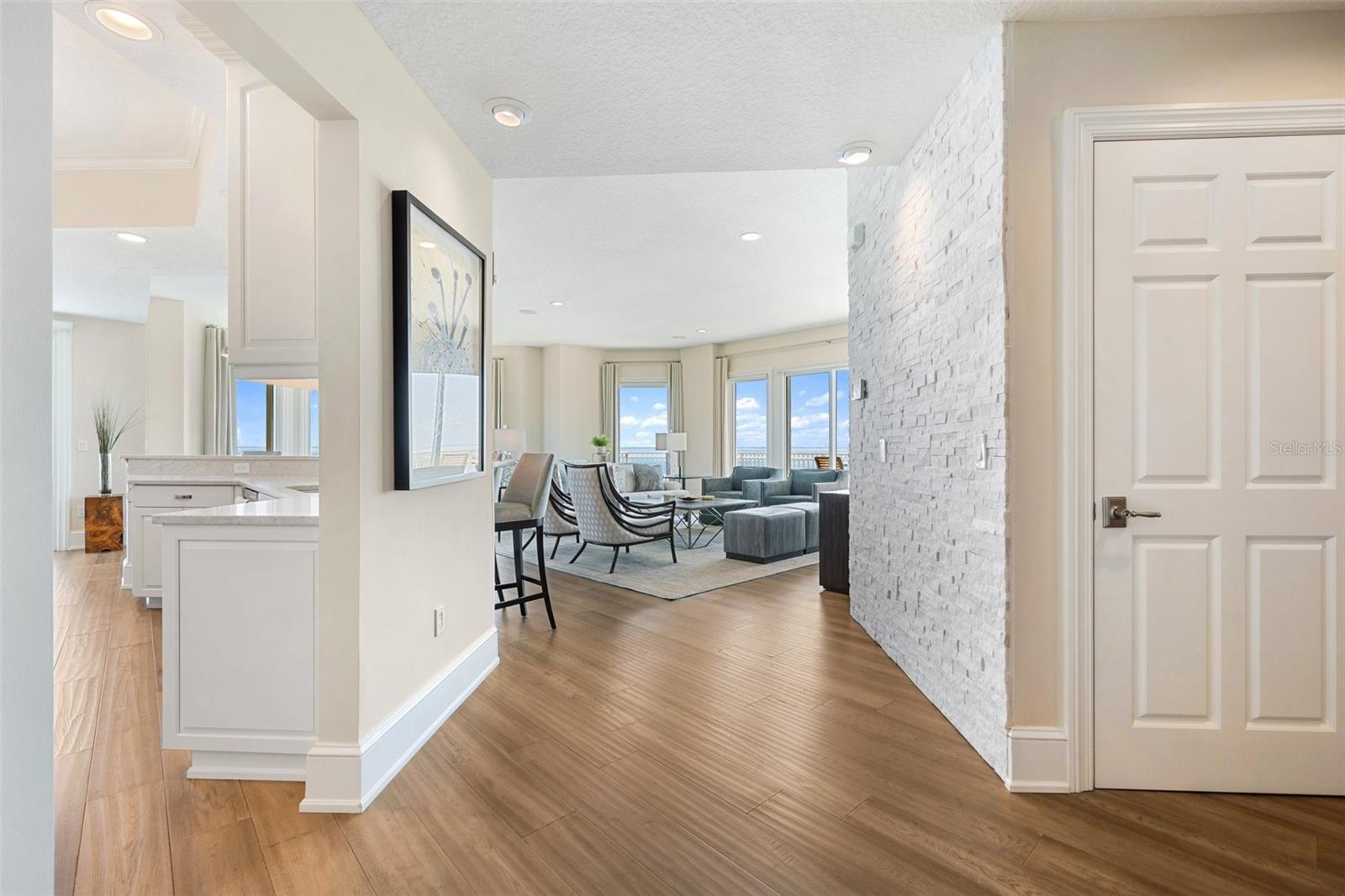 VINOY PLACE CONDO - Residential