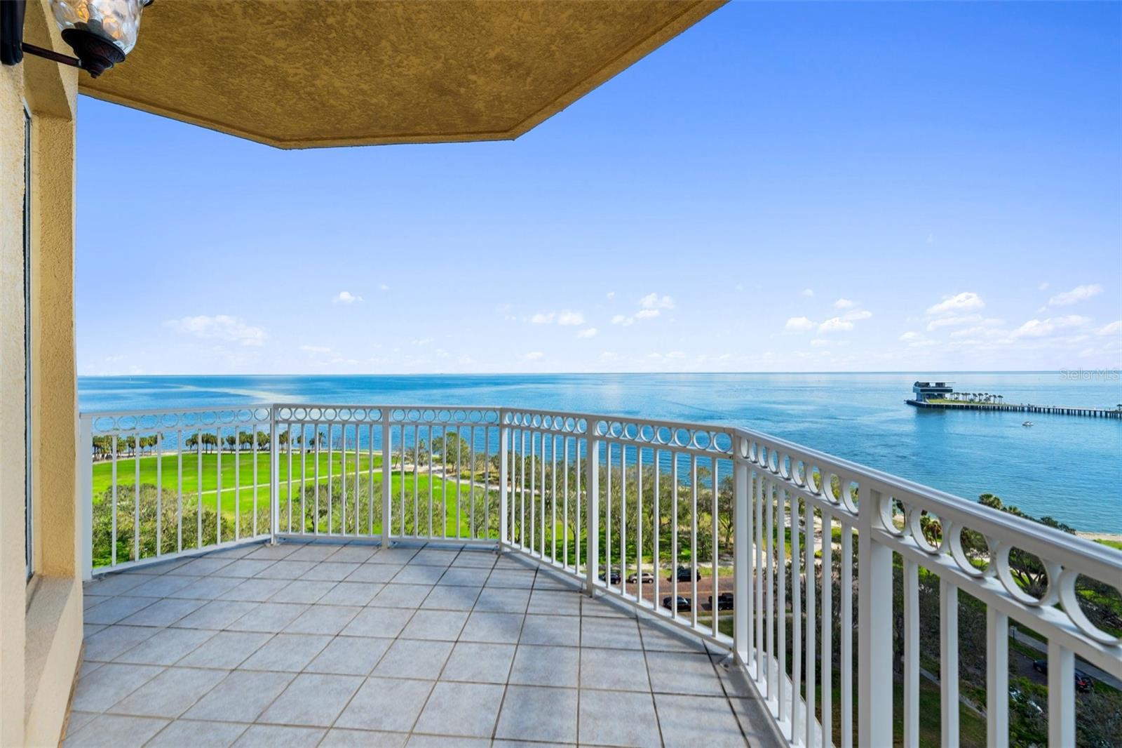 VINOY PLACE CONDO - Residential