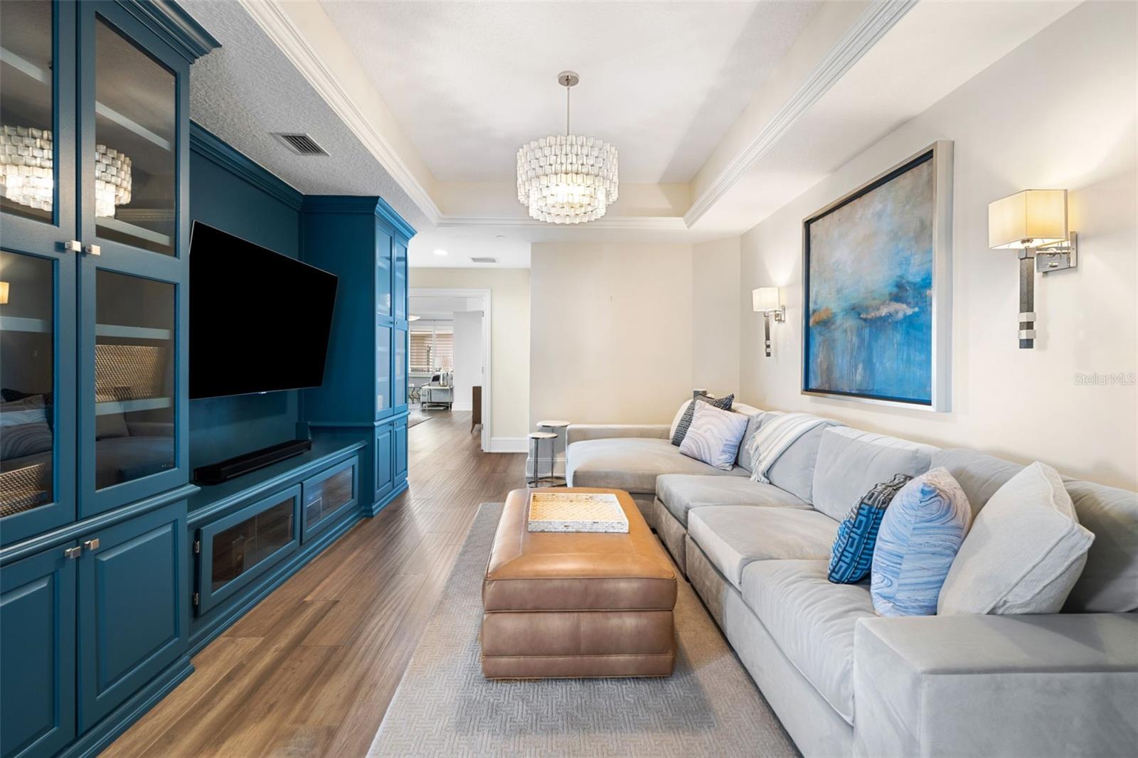 VINOY PLACE CONDO - Residential