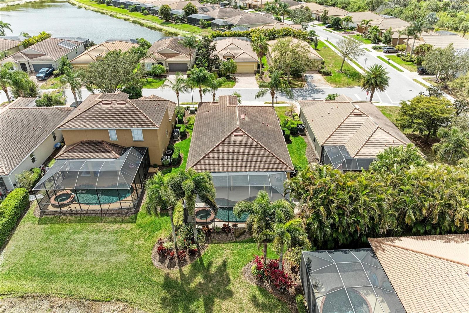 RIVER STRAND - Residential