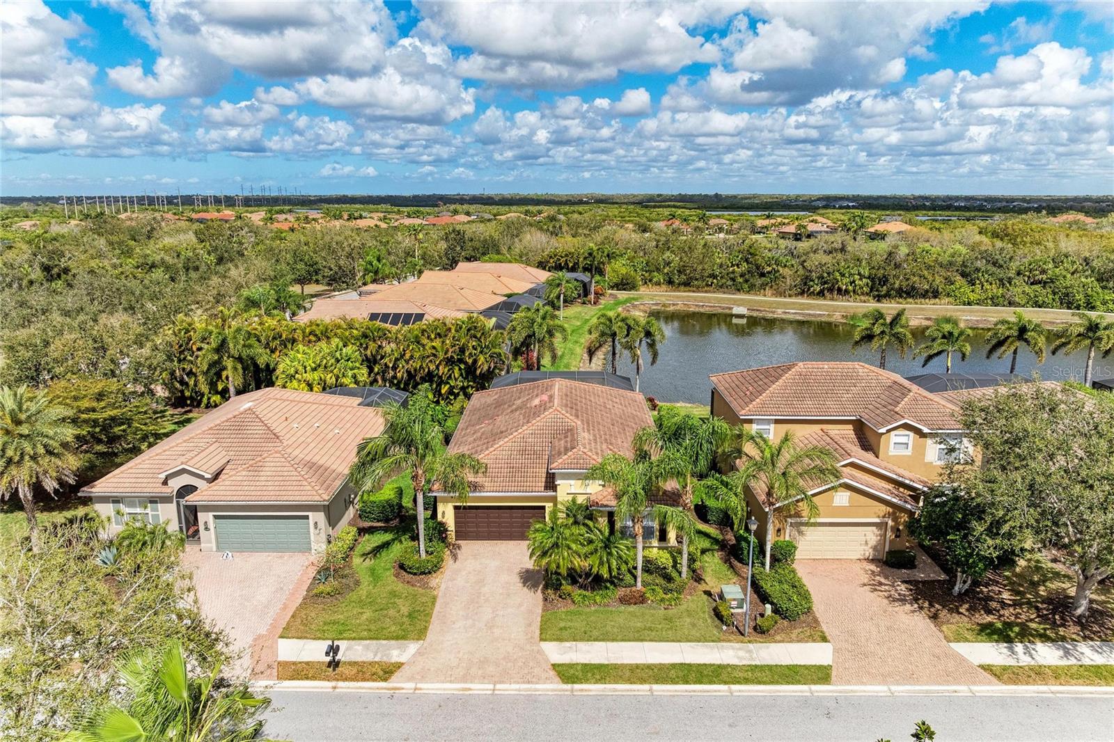 RIVER STRAND - Residential