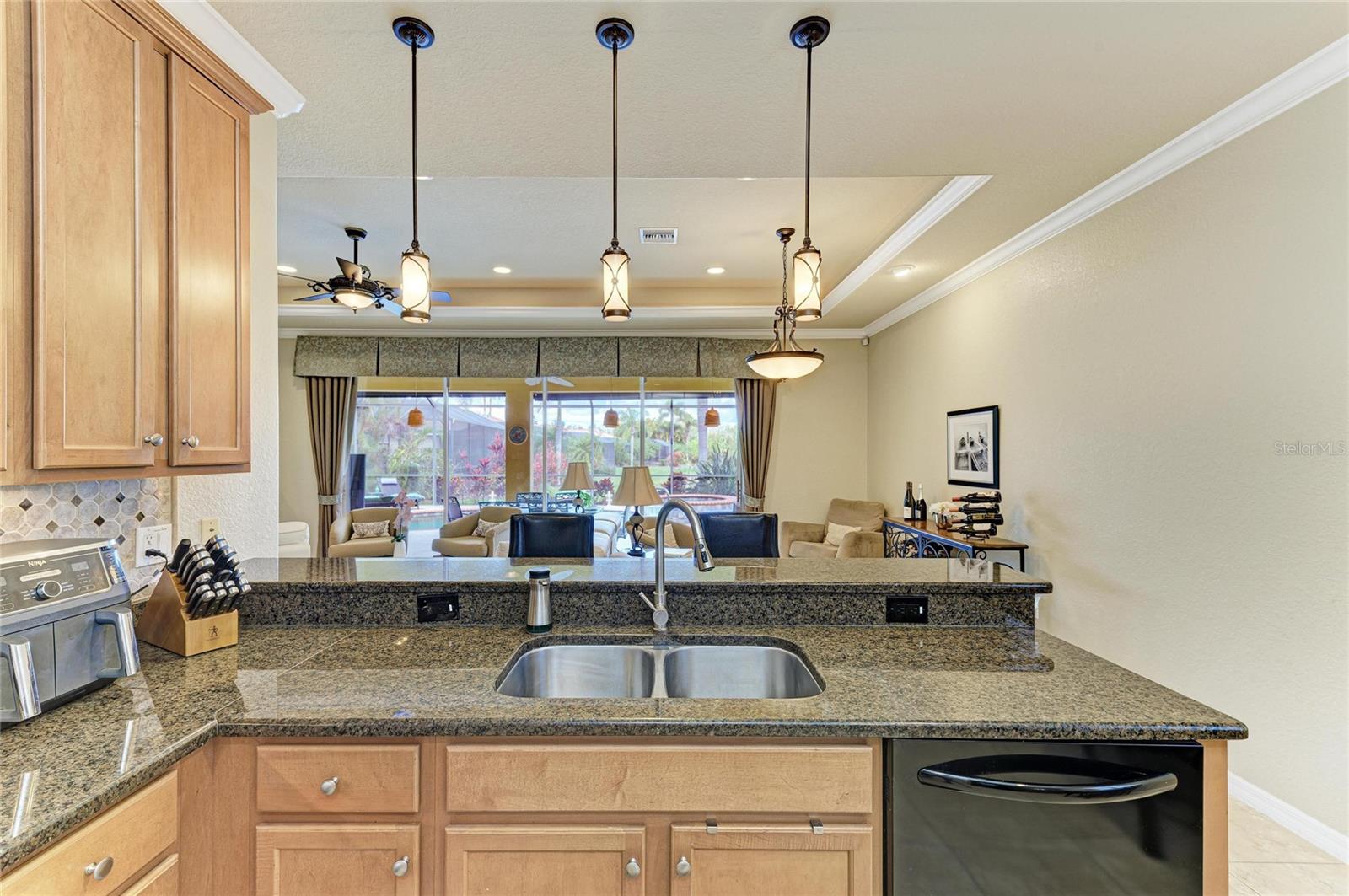 RIVER STRAND - Residential