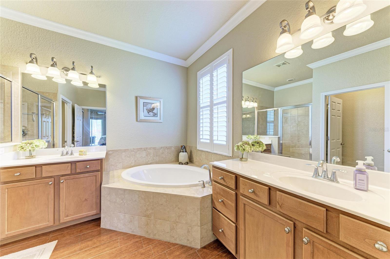 RIVER STRAND - Residential