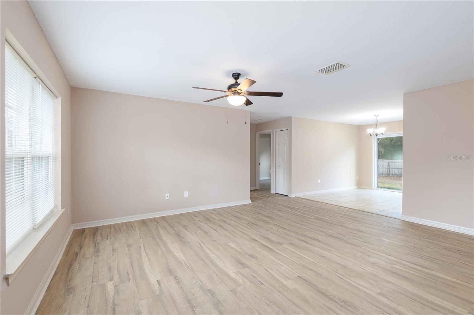 SILVER SPGS SHORES UN 31 - Residential