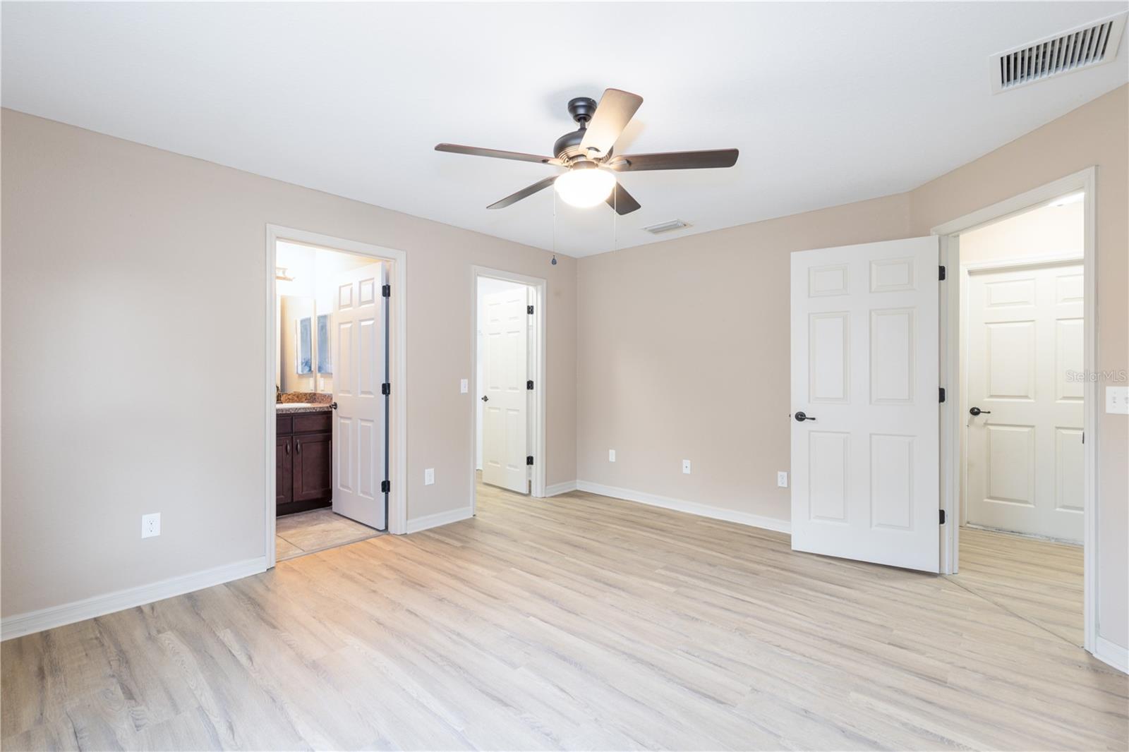 SILVER SPGS SHORES UN 31 - Residential