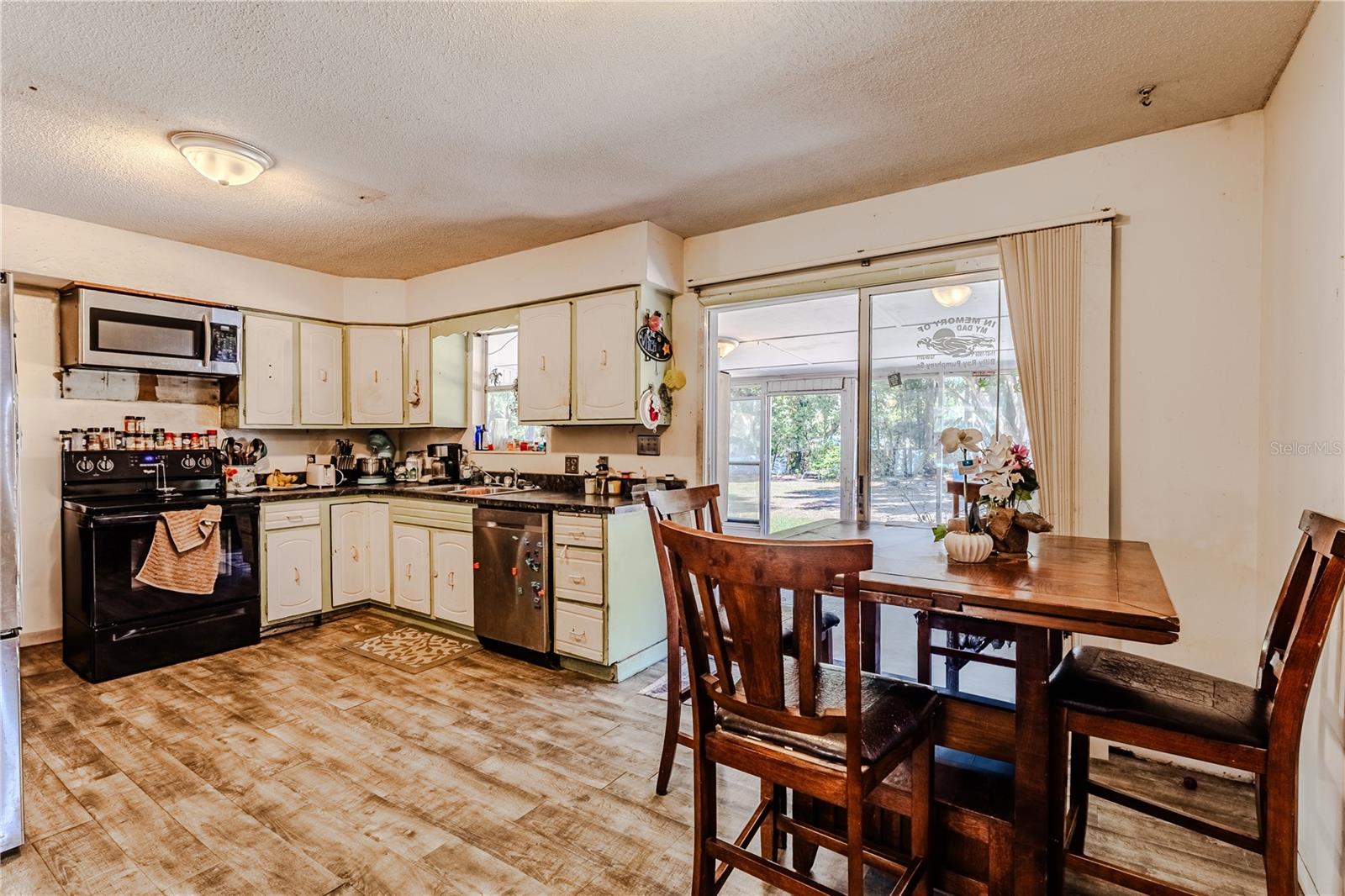 SUN N FUN - Residential