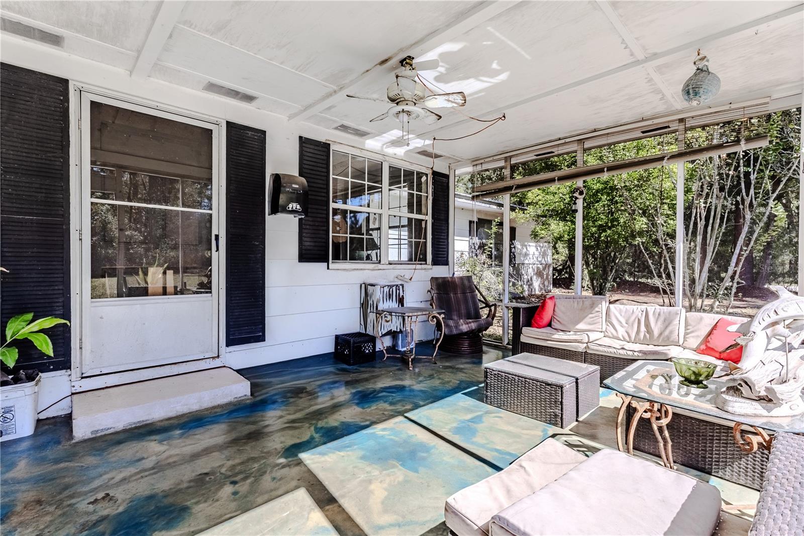 SUN N FUN - Residential