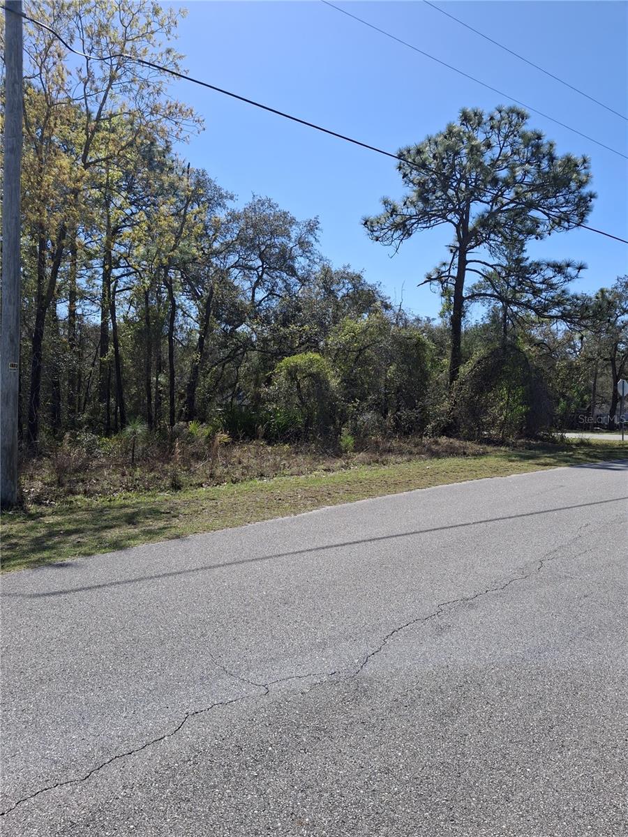 ROYAL HIGHLANDS - Land