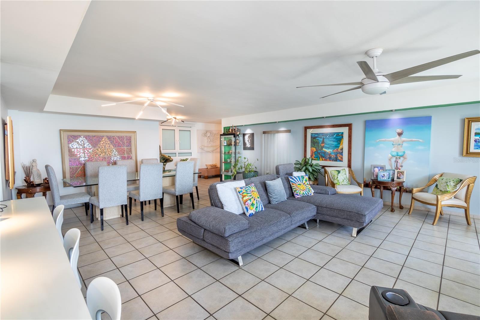 REINA DE CASTILLA - Residential