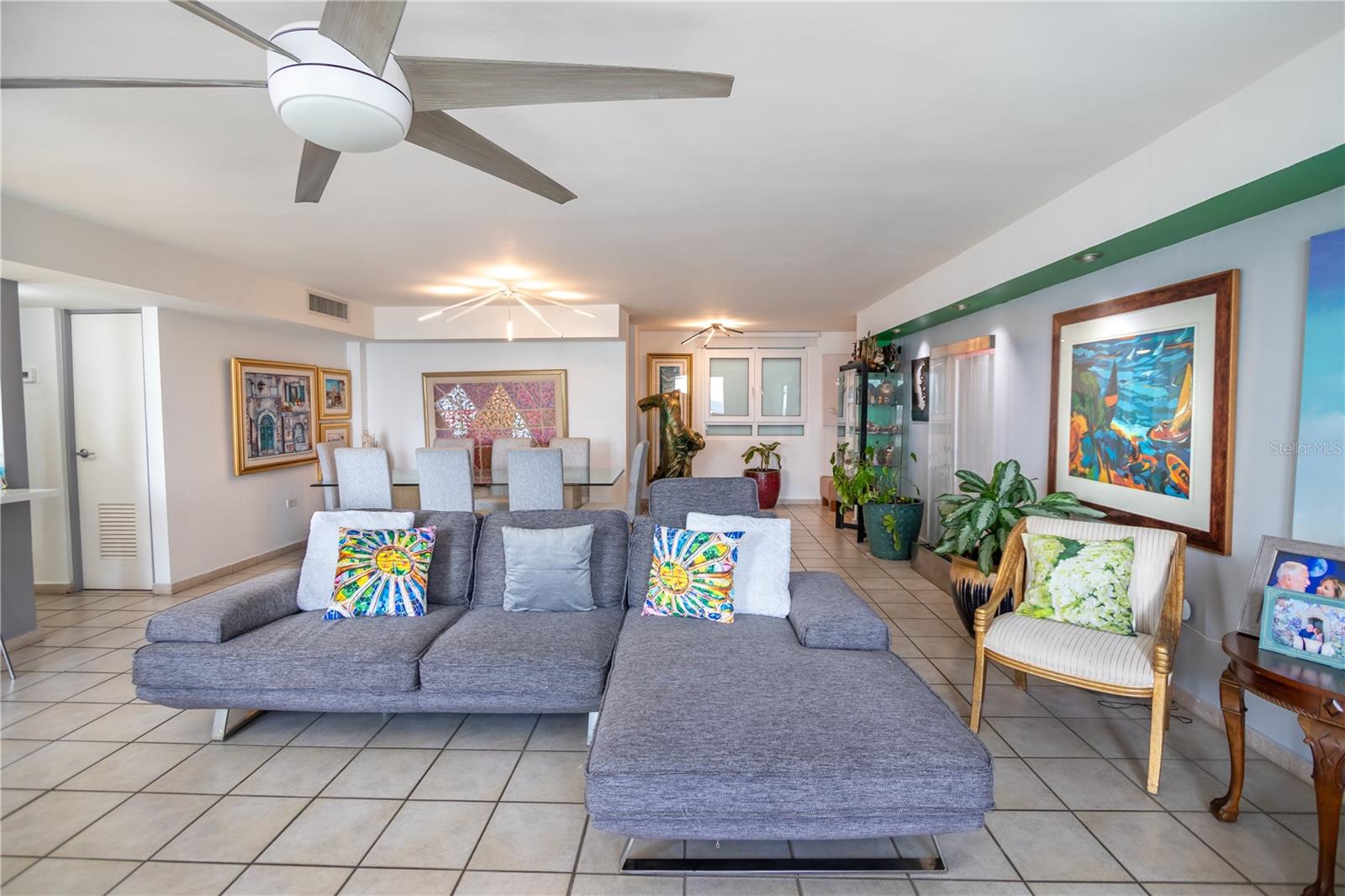 REINA DE CASTILLA - Residential