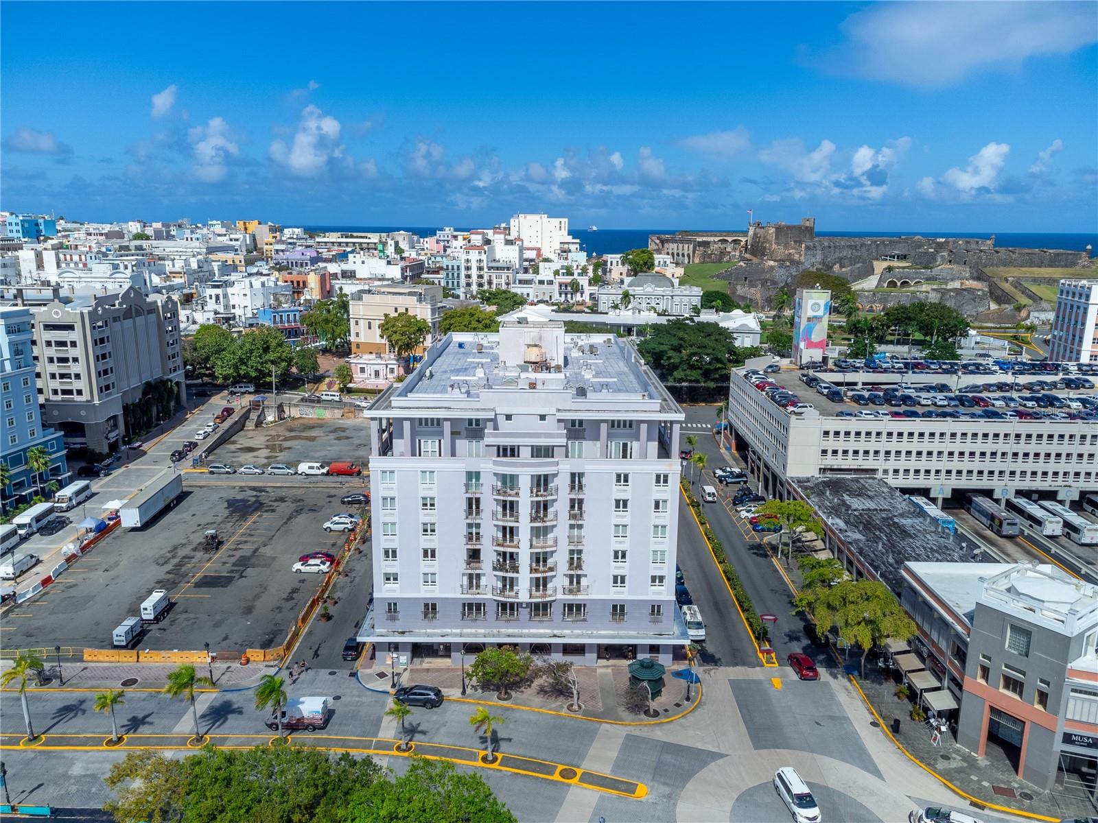 REINA DE CASTILLA - Residential