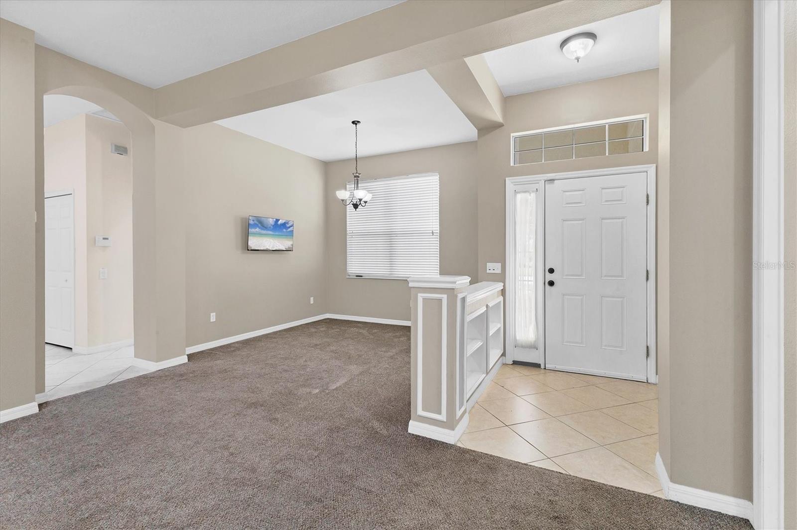 11742 HIDDEN FOREST LOOP