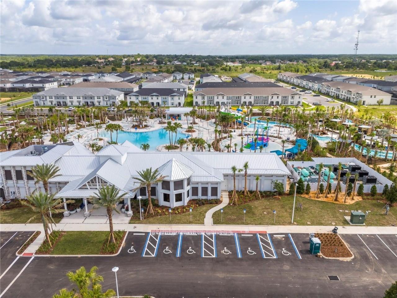 WINDSOR CAY PHASE 1 - Residential