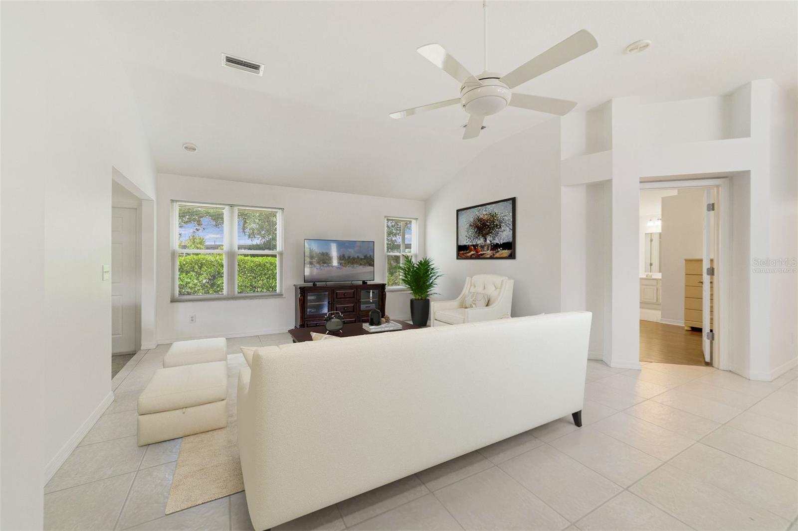 1243 TANGERINE CIRCLE