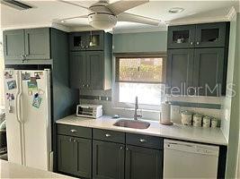 GULF TWIN TOWERS - Residential Lease