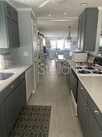 GULF TWIN TOWERS - Residential Lease
