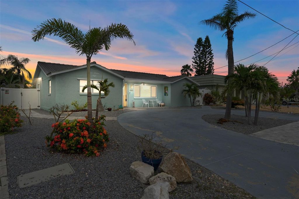Photo of 13621 Jennita Drive, Hudson, FL 34667 (MLS # W7877878)