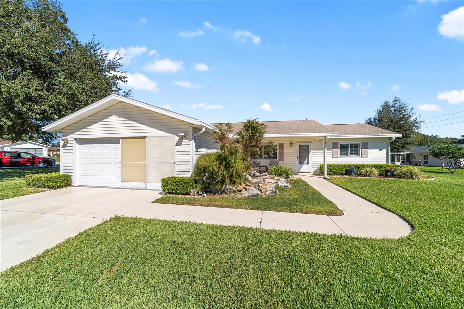 SPRUCE CREEK - Residential