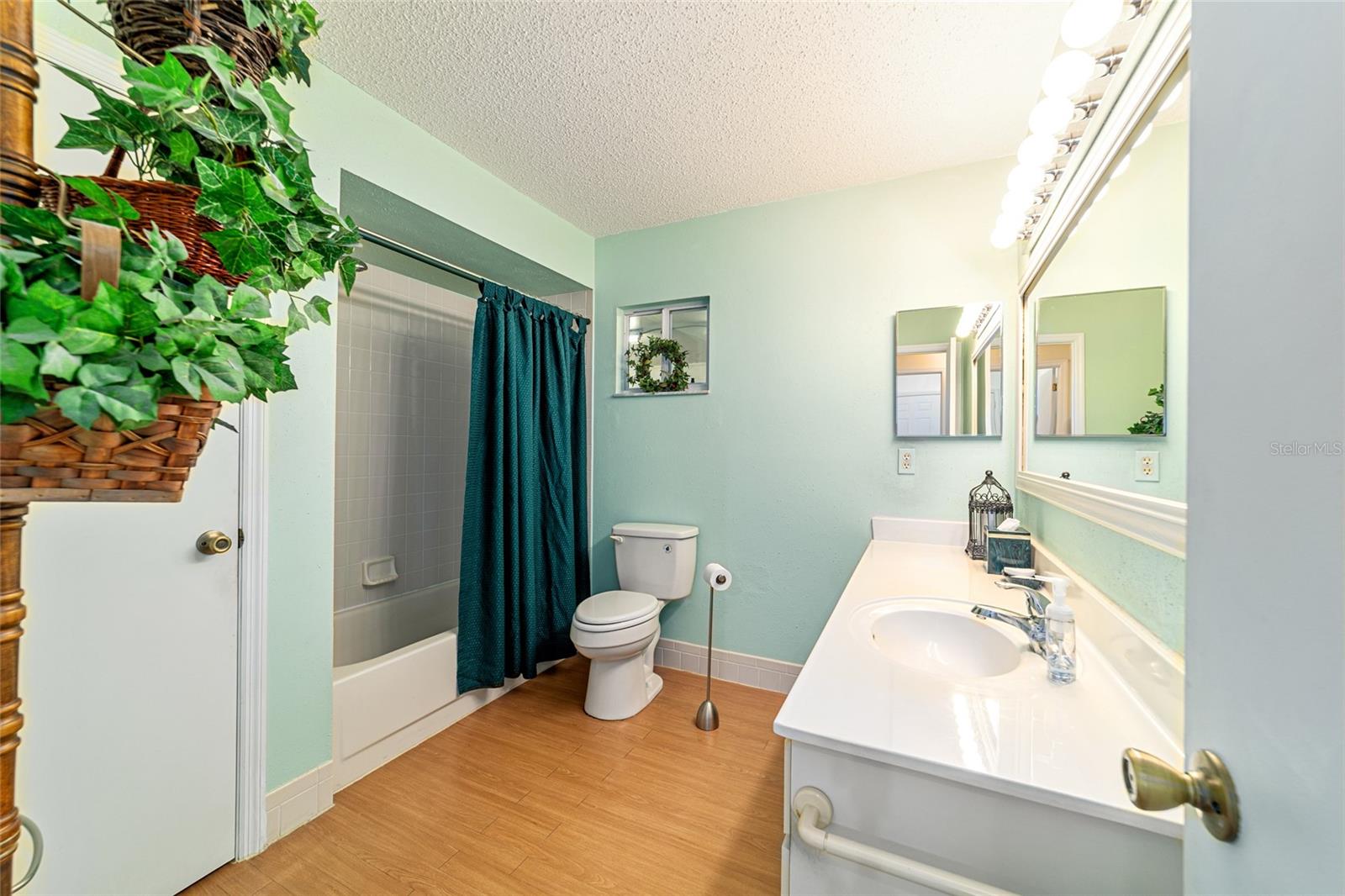 SPRUCE CREEK - Residential