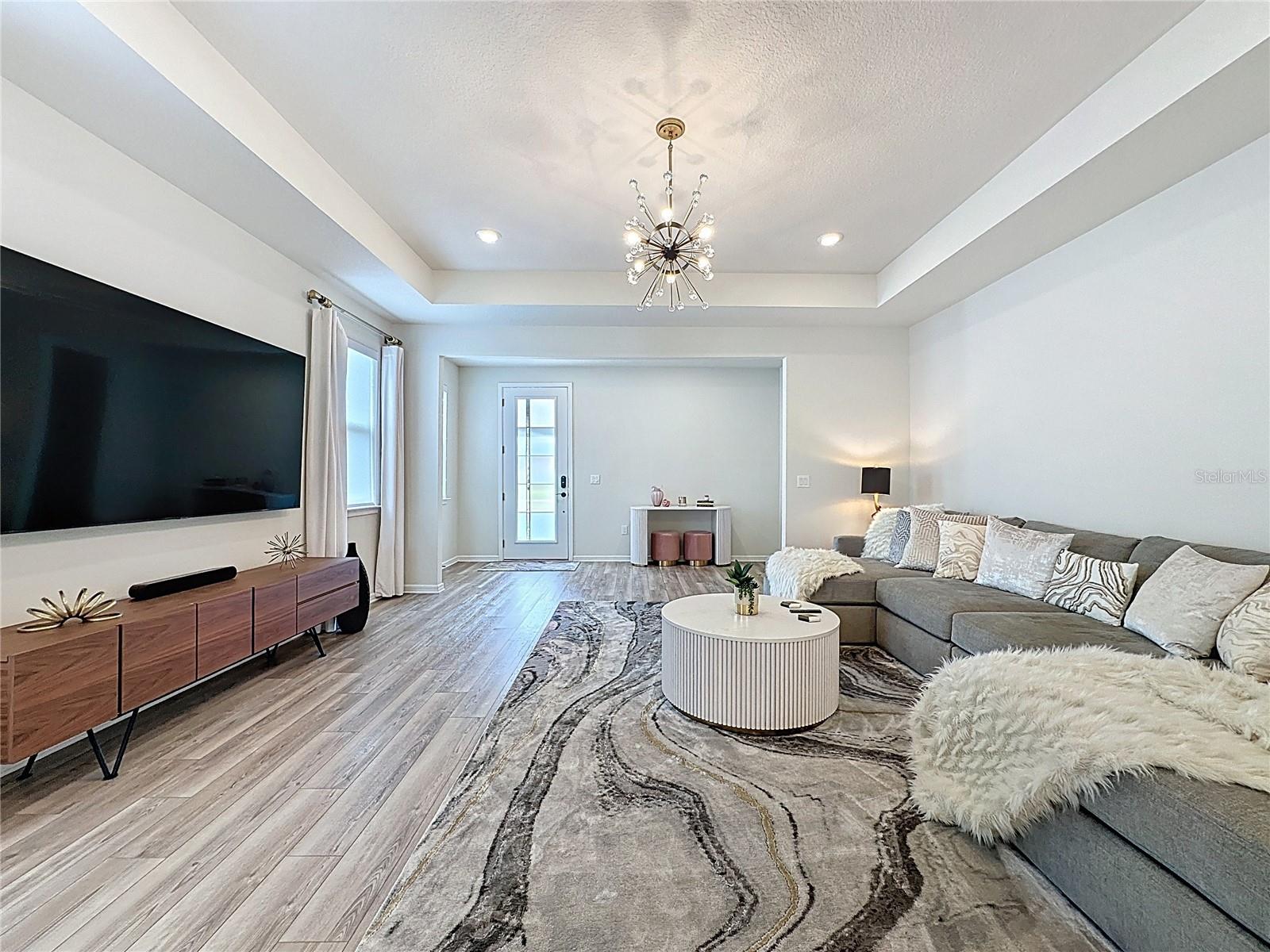 WESLYN PARK - Residential