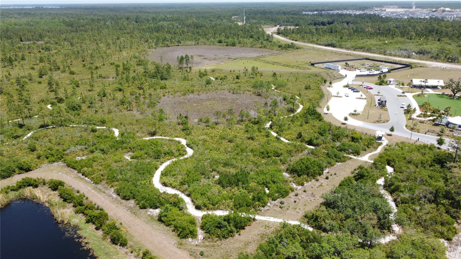 WESLYN PARK - Residential