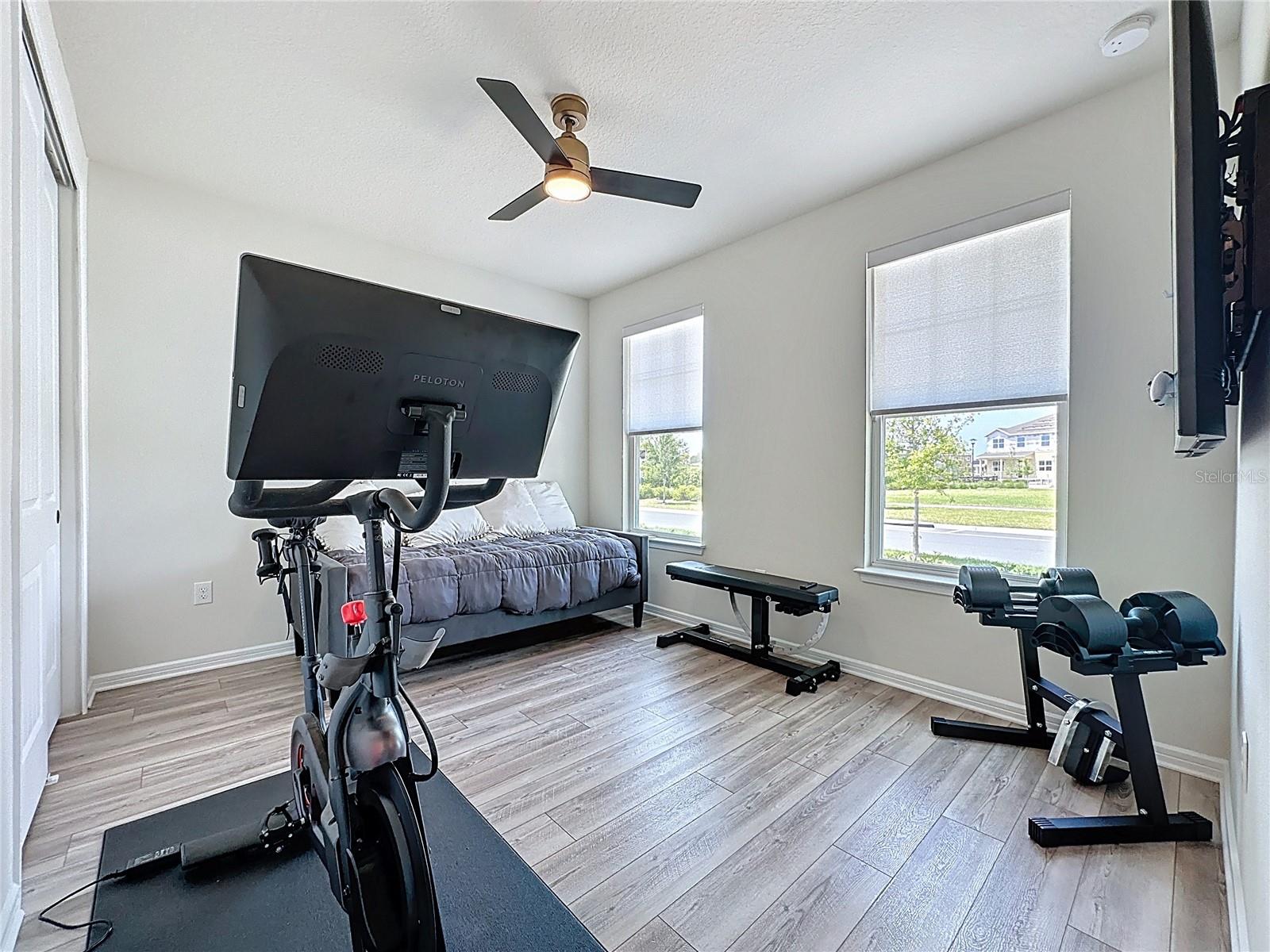 WESLYN PARK - Residential