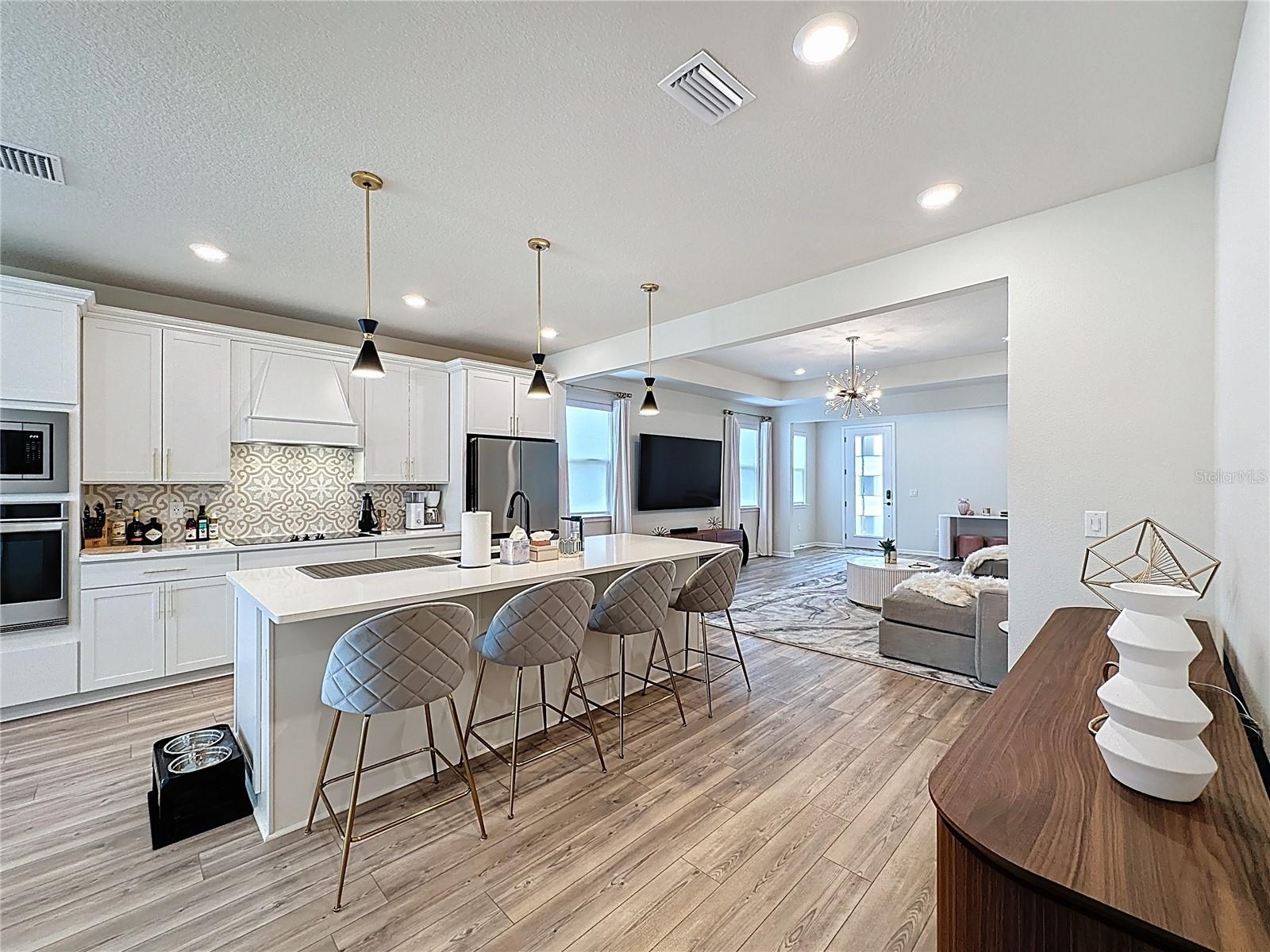 WESLYN PARK - Residential