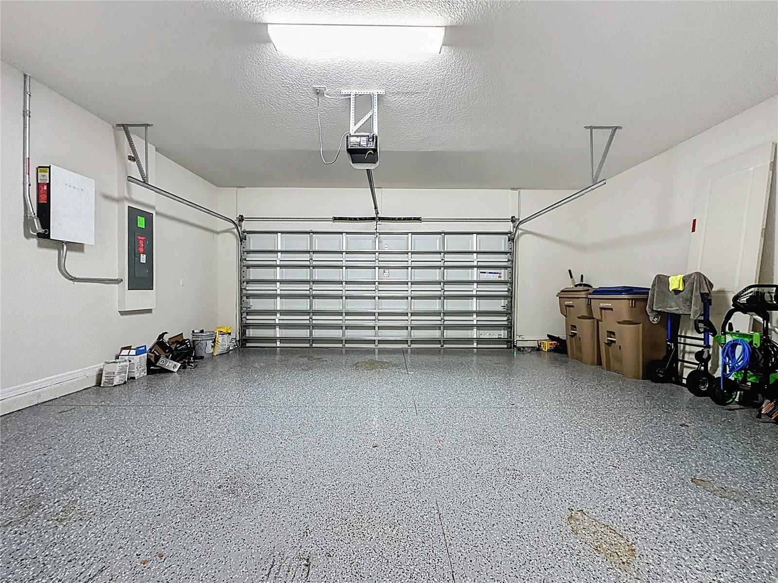 WESLYN PARK - Residential