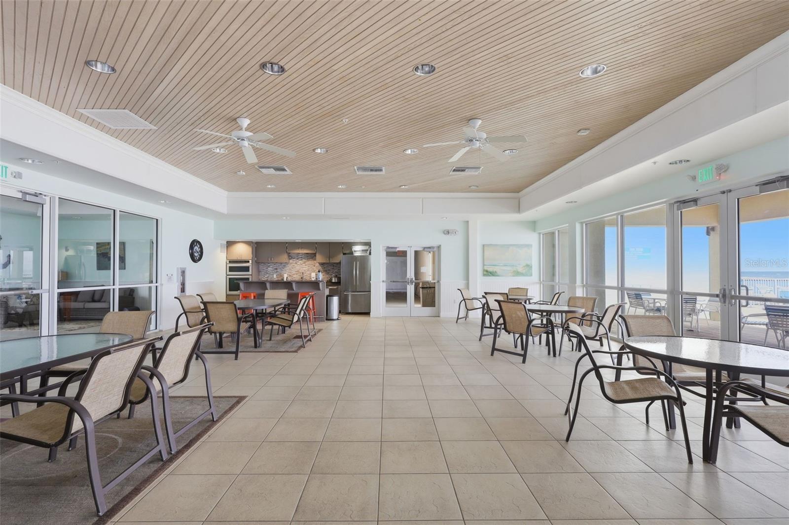 EAST WIND SOUTH & NORTH - Residential