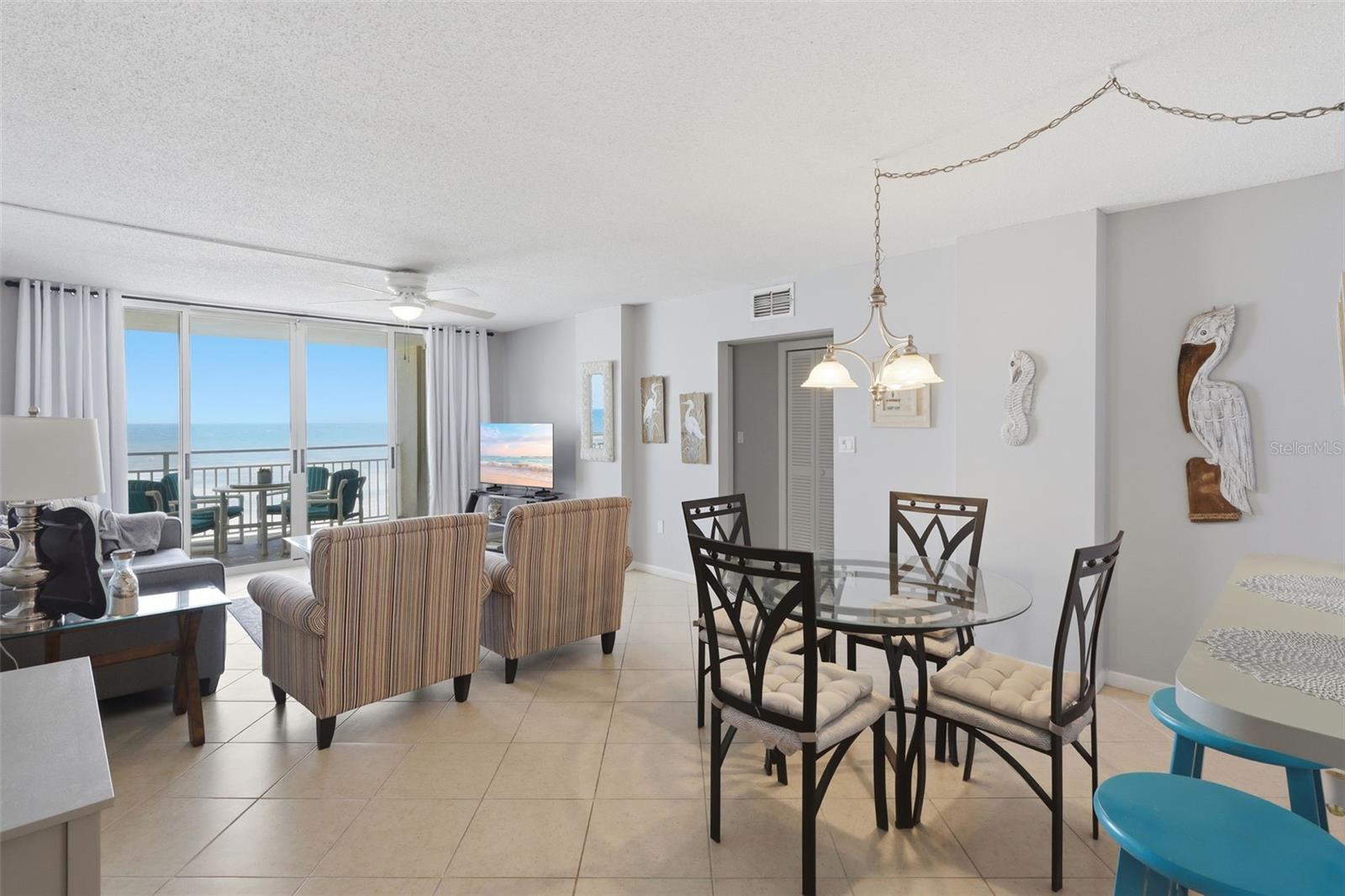 EAST WIND SOUTH & NORTH - Residential