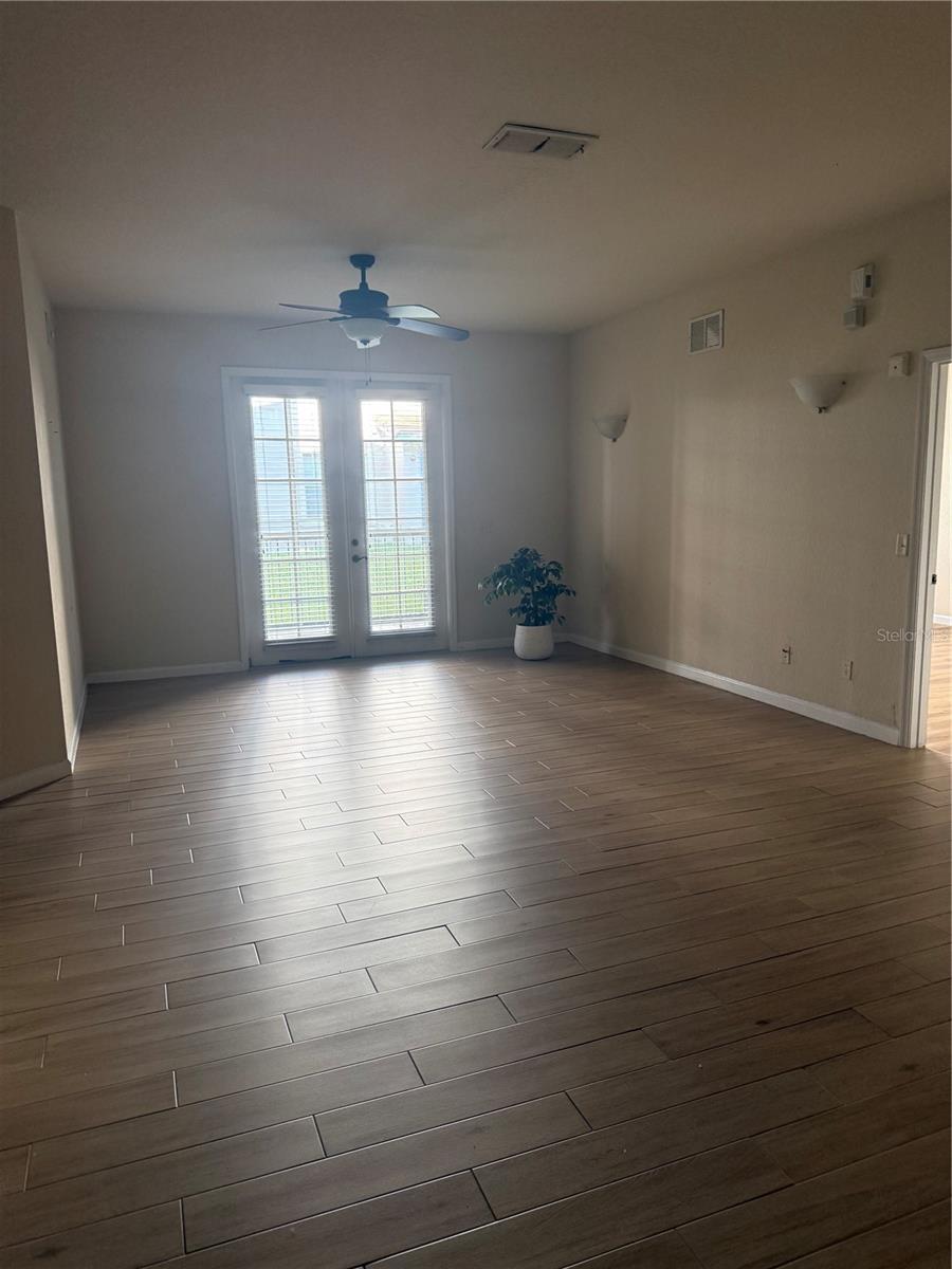 FLORA RIDGE CONDO PH 5 BLDG 2 - Residential Lease