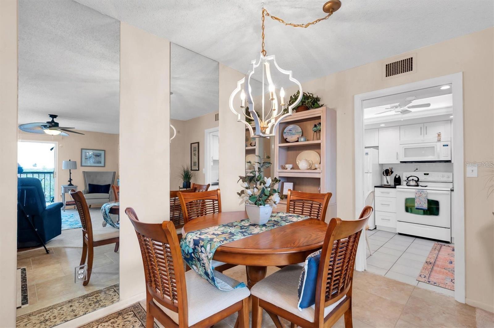 IMPERIAL COVE 9 - Residential