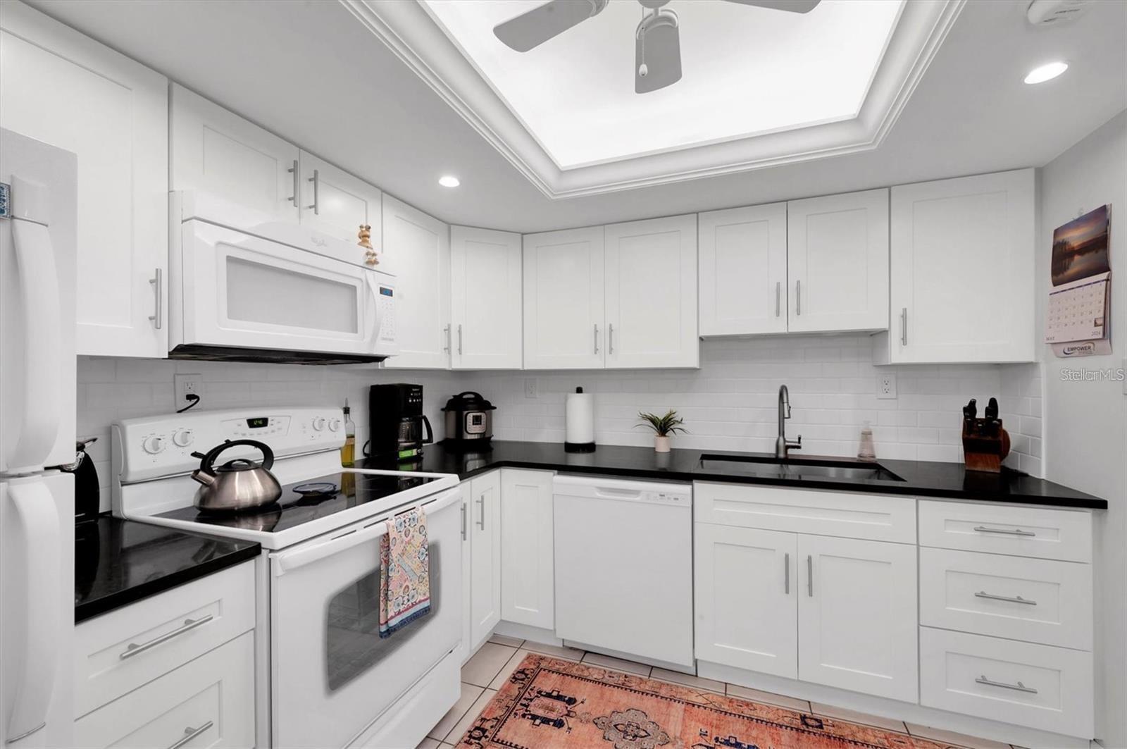 IMPERIAL COVE 9 - Residential