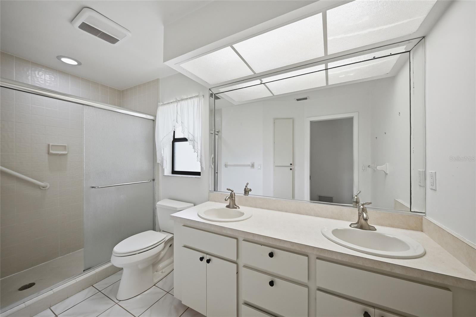 SORRENTO EAST - Residential