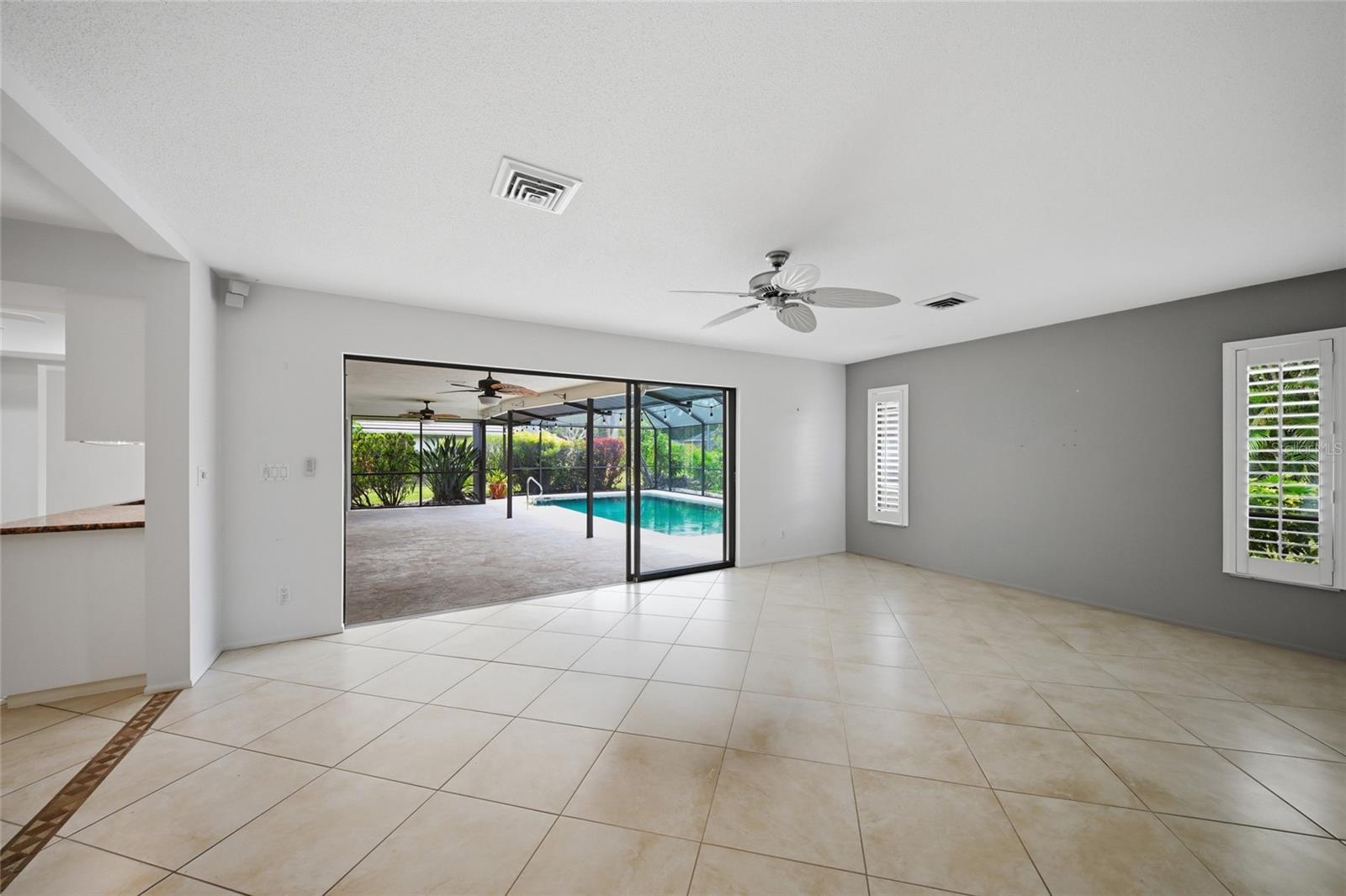 SORRENTO EAST - Residential