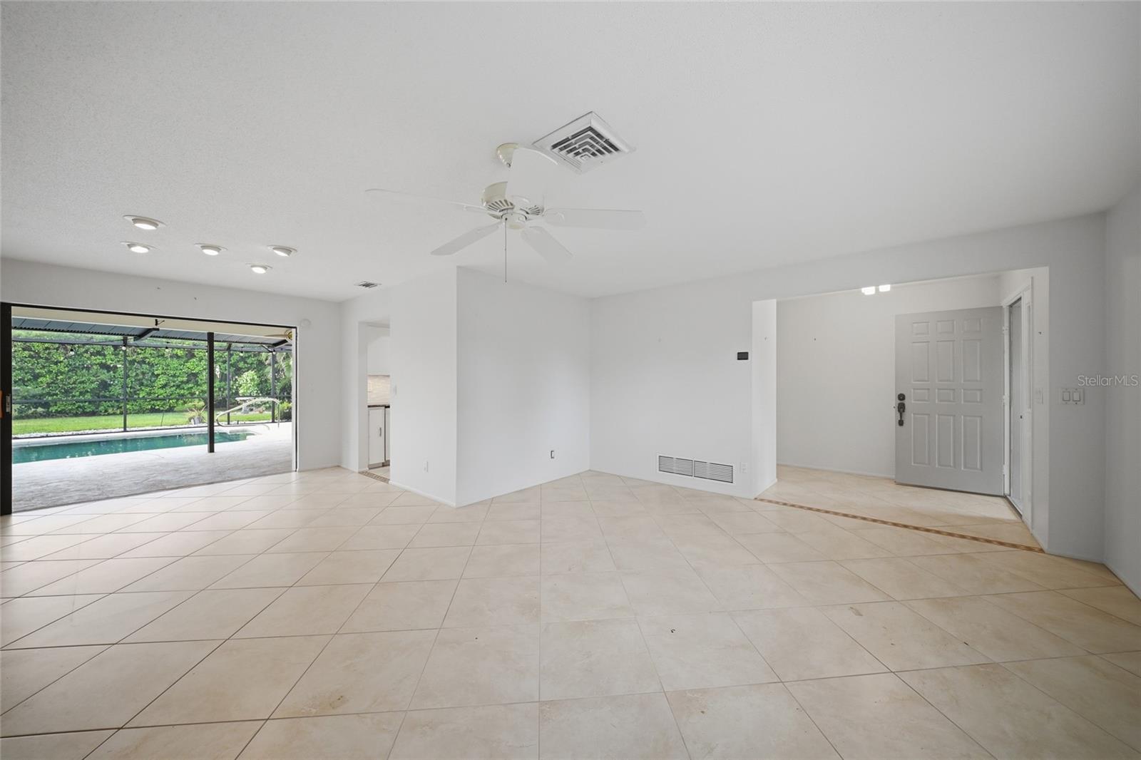 SORRENTO EAST - Residential