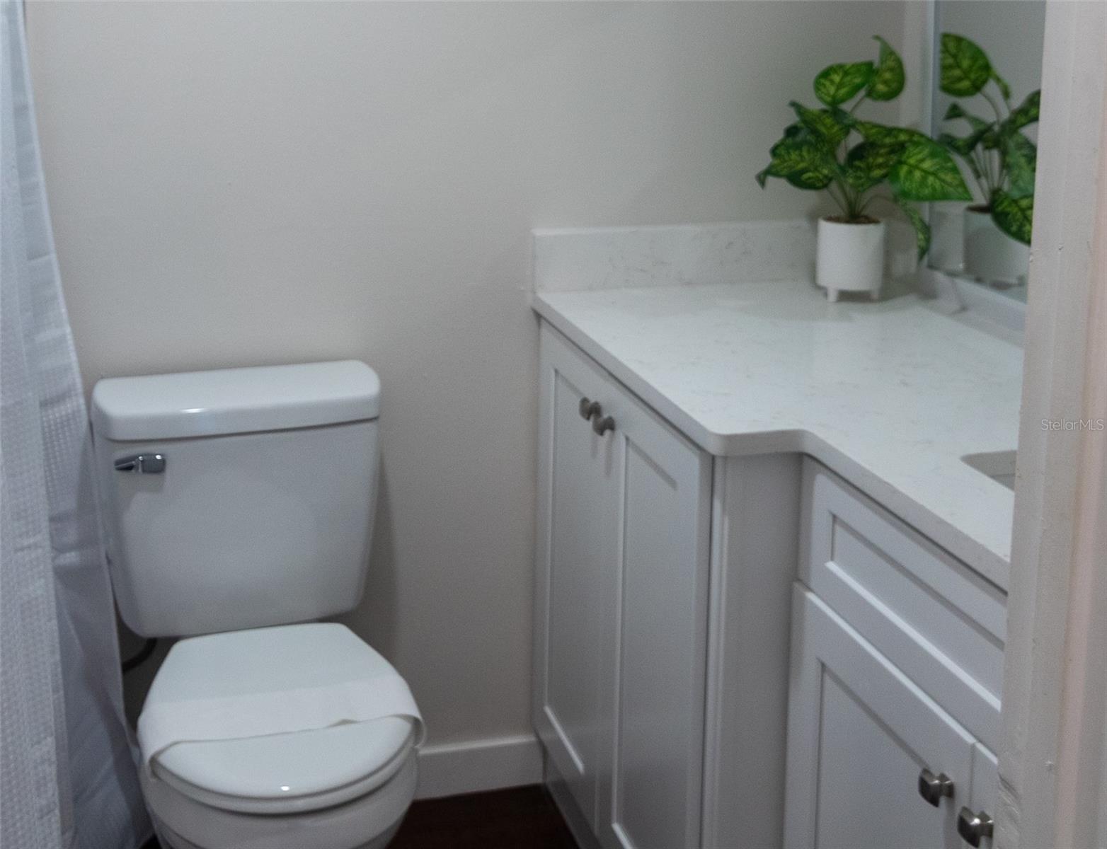 MARINERS COVE CONDO - Residential
