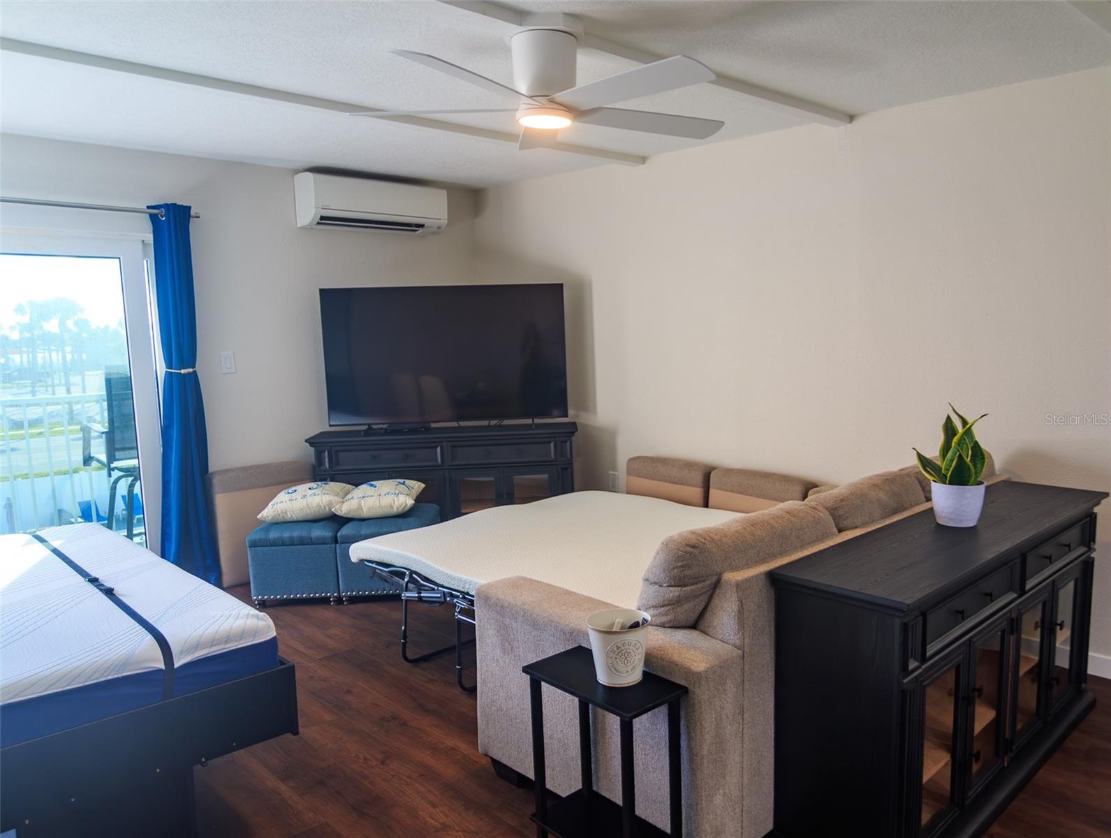 MARINERS COVE CONDO - Residential