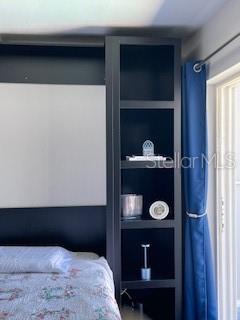 MARINERS COVE CONDO - Residential