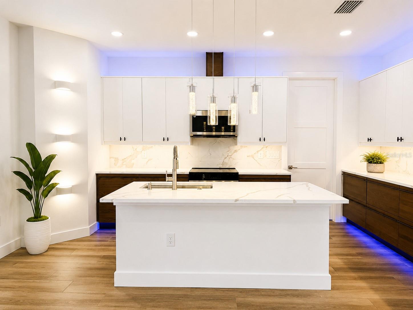 PORT CHARLOTTE SEC 047 - Residential Lease
