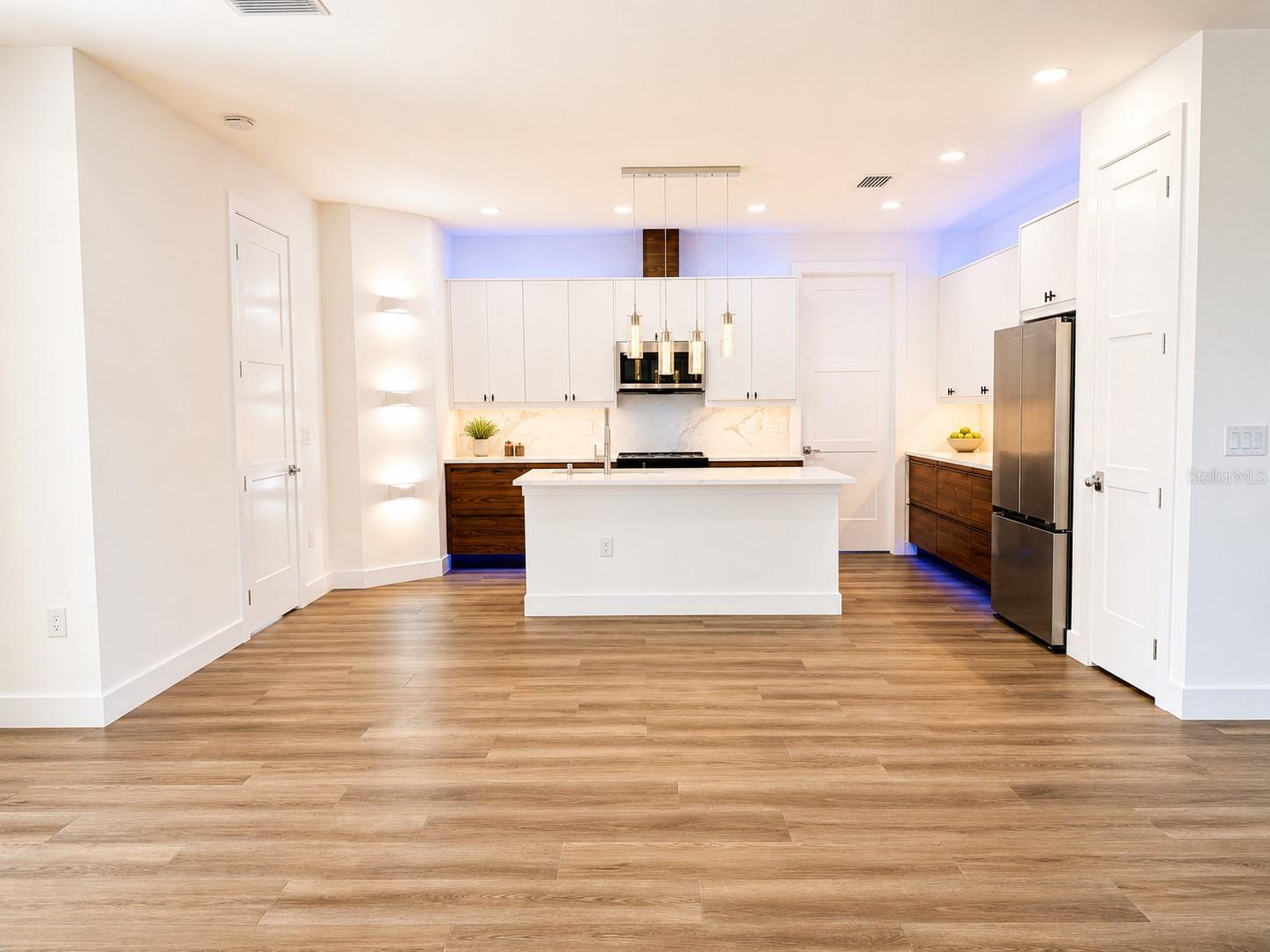 PORT CHARLOTTE SEC 047 - Residential Lease