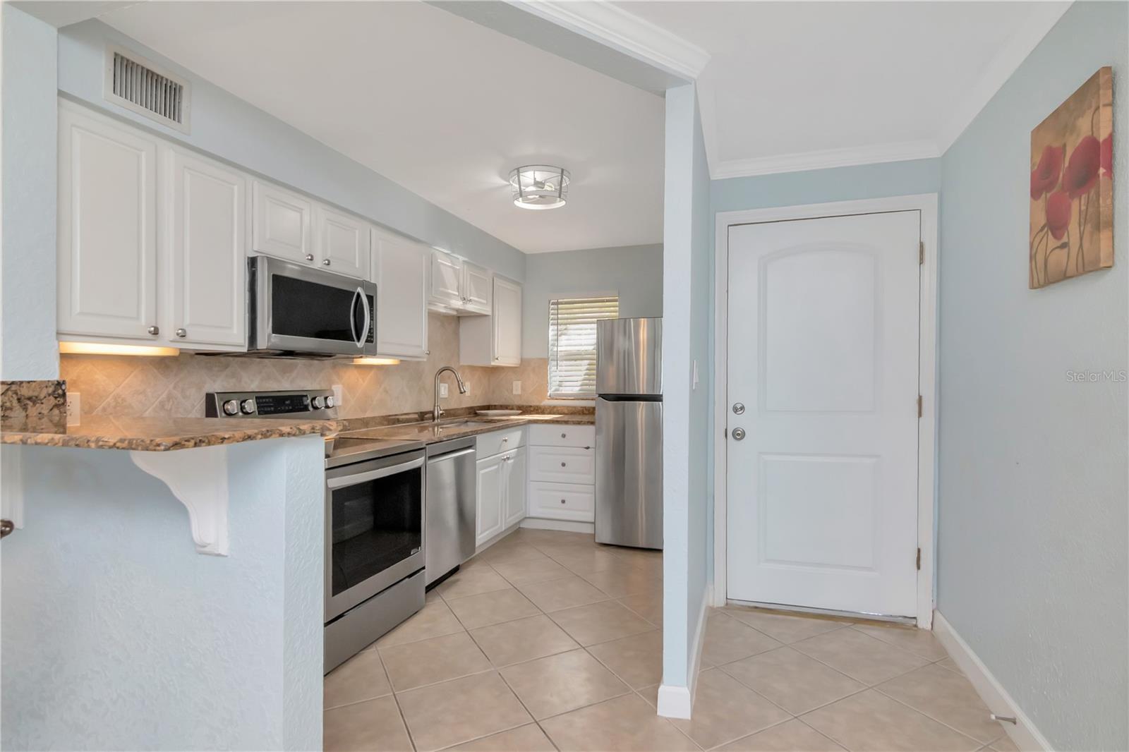 COCONUT VILLAS OF DUNEDIN CONDO - Residential