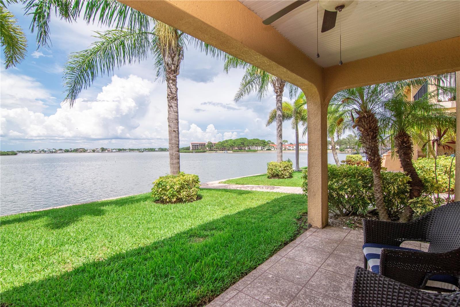 COCONUT VILLAS OF DUNEDIN CONDO - Residential