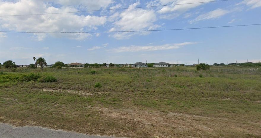 Great vacant lot!!!