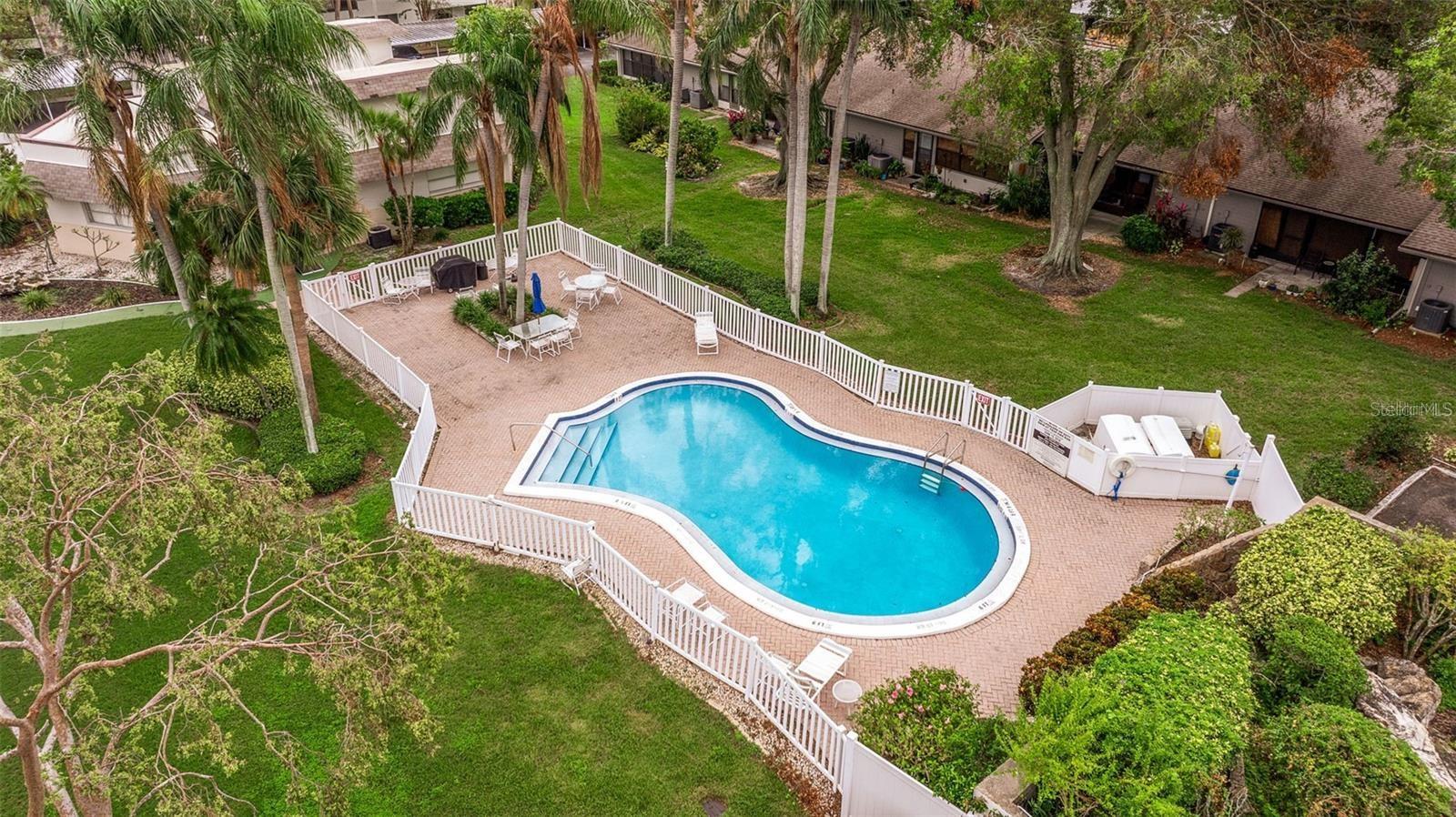 HARSHAW LAKE PARK CONDO - Residential