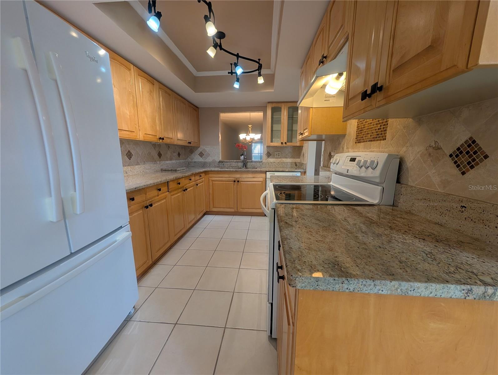 HARSHAW LAKE PARK CONDO - Residential