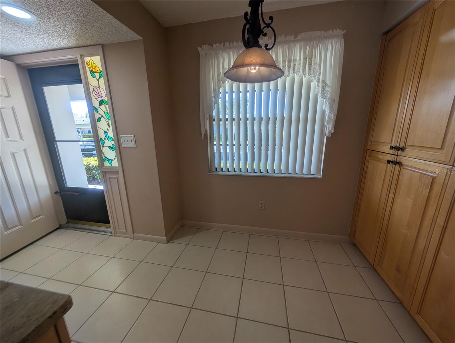 HARSHAW LAKE PARK CONDO - Residential